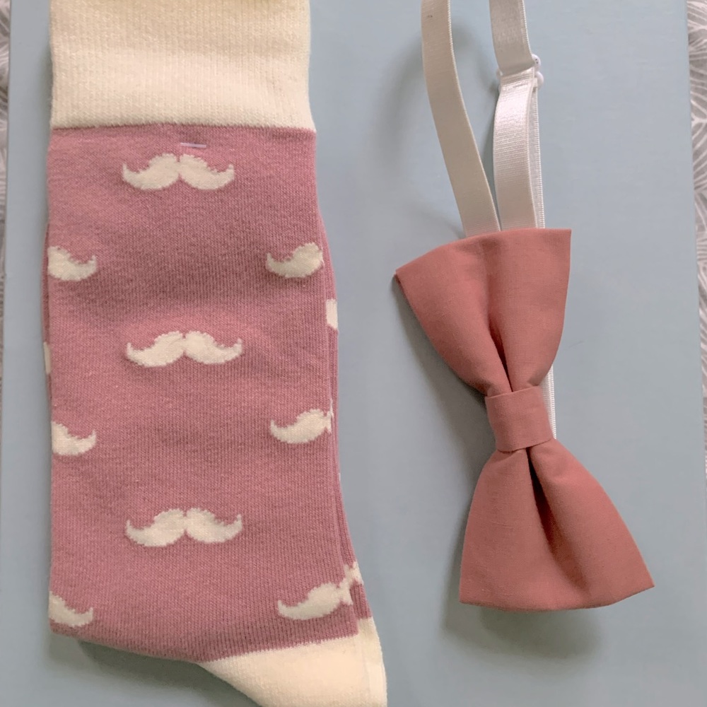 Mustache Socks w/Matching Bow Tie